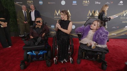 'Jay & Pamela' Season 2: Stars Announce TLC Series Is Returning at Red Carpet Event (Exclusive)