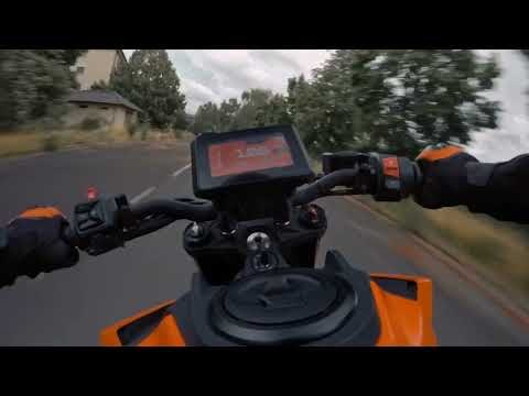 2024 KTM 125 & 390 DUKE - KTM präsentiert 1-Zylinder Duke Line-up für 2024!