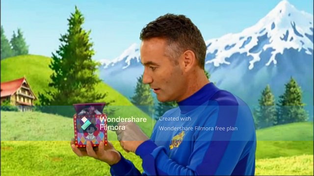 The Wiggles - Pop Goes The Weasel (Chipmunk) (Pop Goes The Wiggles version)