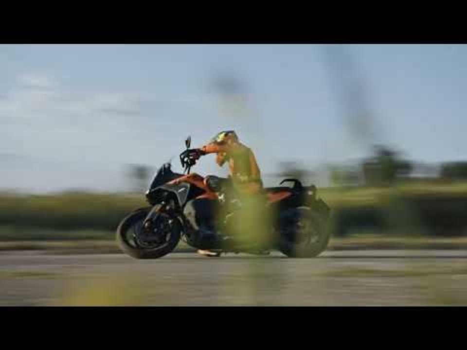 KTM 1290 Super Adventure S (2023) mit 160 PS & 138 Nm Drehmoment!