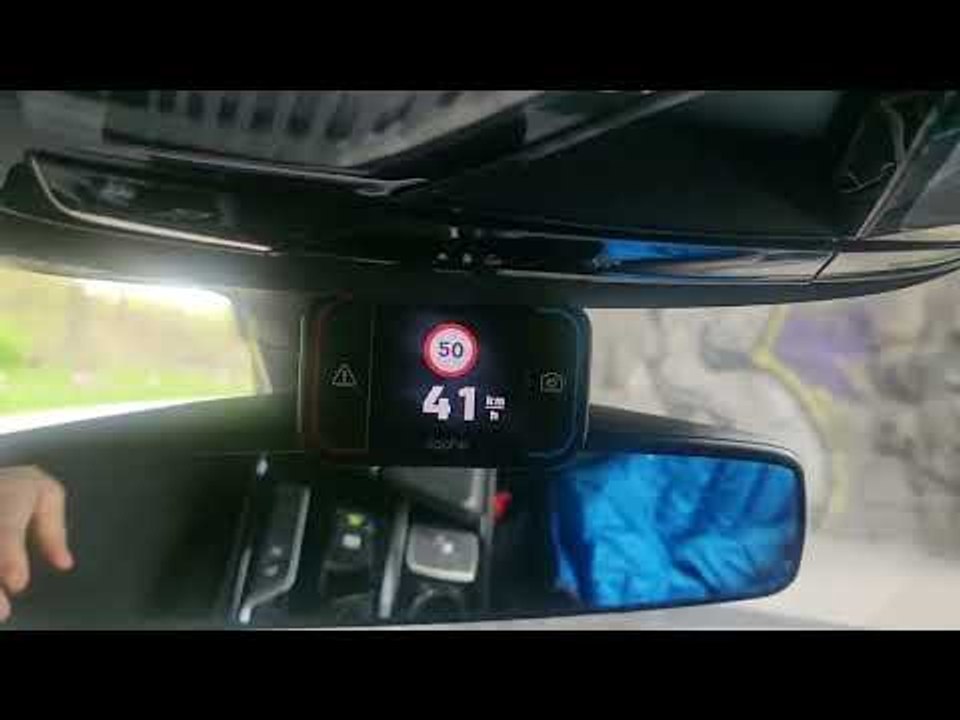 Geschwindigkeit / Speedlimit-Anzeige Verkehrsalarm Saphe Drive Pro: App- & Firmware-Update 04.2023