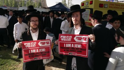 Hundreds of thousands of ultra-orthodox Israelis protest against military draft