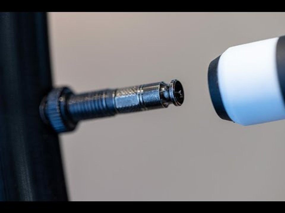Schwalbe CLIK VALVE Reifenventil für Fahrräder | Revolution beim Reifenaufpumpen