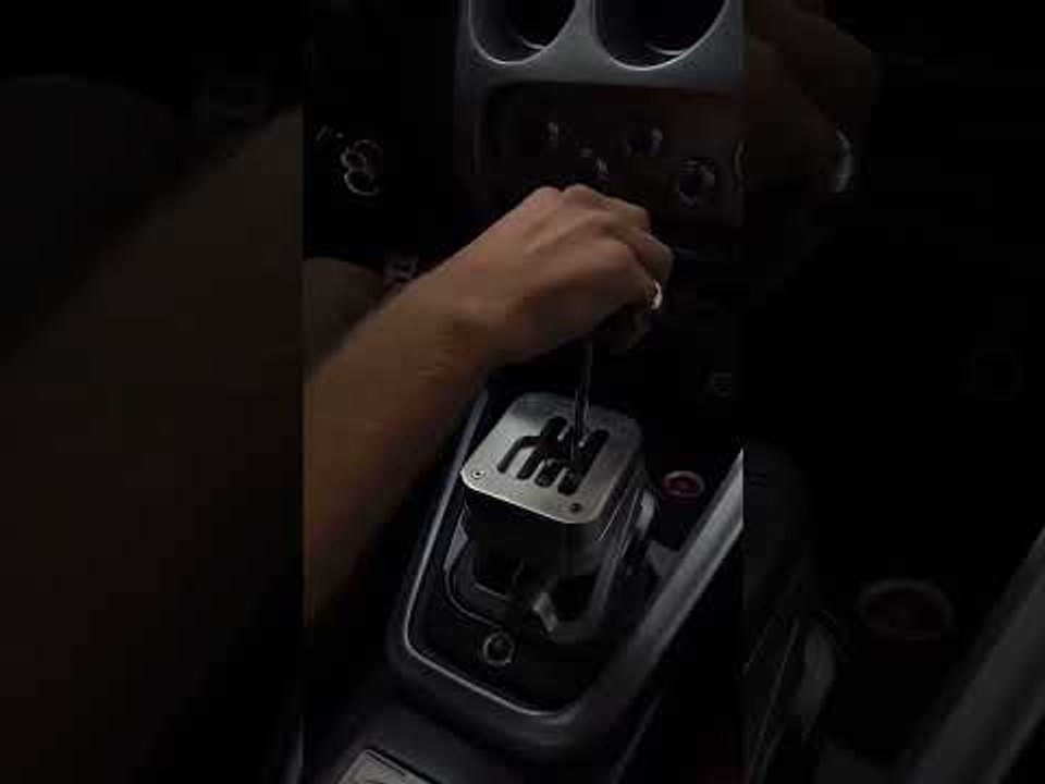 Officine Fioravanti | Handschaltung im Alfa 8CM Restomod #automobile #performancetuning #offroad