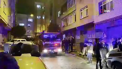 İstanbul'da yangında önce can pazarı, sonra kavga: 5 katlı apartman alevlere teslim oldu!