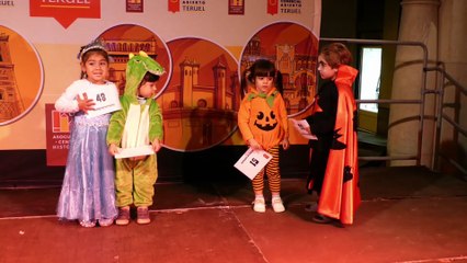 DESFILE DISFRACES CENTRO COMERCIAL TERUEL