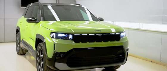 Jeep® startet Produktion des neuen Compass im Stellantis-Werk Melfi