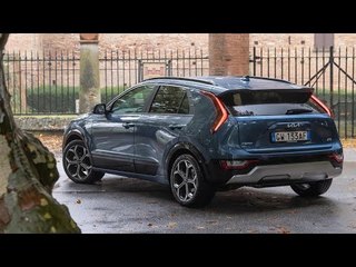2025 Kia Niro Tri-Fuel: Hybrid mit 1.600 km Reichweite spart 5.000€ Spritkosten