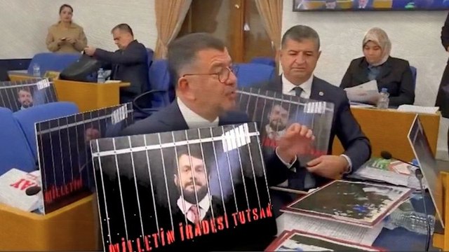 CHP’li Ağbaba’dan Numan Kurtulmuş’a çağrı: Can Atalay’ın yeri Meclis sıralarıdır; Kurtulmuş’un iradesine sahip çıkması lazım!