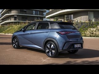 BYD Dolphin 2025: bis zu 520 km Reichweite für NUR 12.700€ – Elektroauto-Knaller aus China