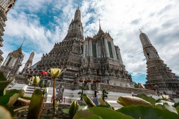 Tayland’ın turistik noktası: Wat Arun Tapınağı