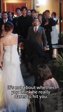 [Complete] At twenty-three, she was hugged by a twenty-two-year-old boy who called her Mom. He claimed to be from thirty years in the future, trying to win over his soon-to-be villainous father. To save her own life, she had no choice but to comply, but