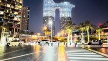 Dubai Burj Khalifa Walking