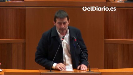 Nuevo lío con la presidenta de las Cortes de Aragón (Vox): la acusan de "indignidad" tras un "¿se droga?" a micrófono abierto