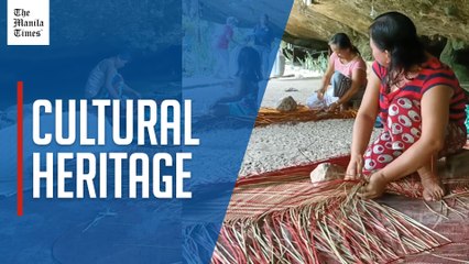 Village women in Samar show mat weaving skills