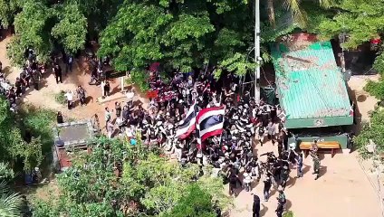 เปิดภาพมุมสูง "วีระ สมความคิด" นำ "มวลชน-เครื่องจักร" เข้าพื้นที่บ้านหนองจาน-01