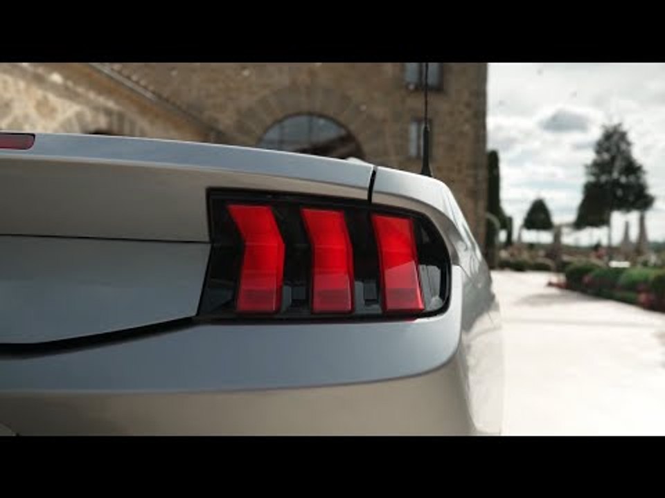 2025 Ford Mustang GT Cabriolet - Fahraufnahmen, Sound & Design