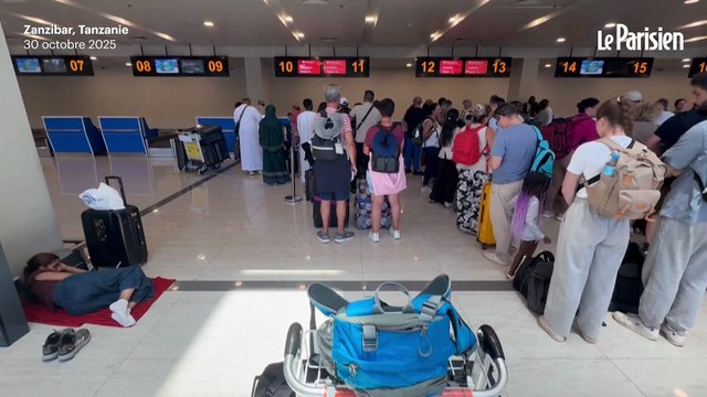 Des passagers bloqués à l'aéroport international de Zanzibar