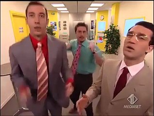 Camera Cafè 1ª stagione - COMBATTIMENTO