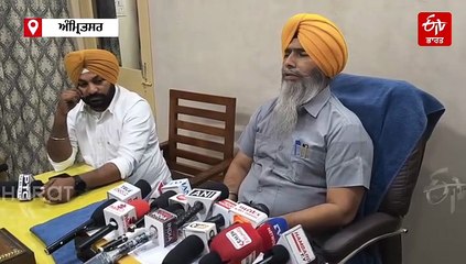 SGPC ਨੇ ਸ਼ਰਧਾਲੂਆਂ ਨੂੰ ਵੰਡੇ ਪਾਸਪੋਰਟ, ਜਾਣੋ ਕਦੋ ਪਾਕਿਸਤਾਨ ਰਵਾਨਾ ਹੋਵੇਗਾ ਜੱਥਾ