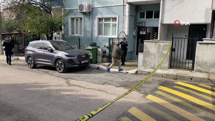 Körfez’de dehşet: Eşini bıçaklayarak öldürdü, kendini yaraladı