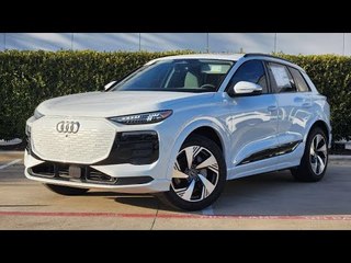 2025 Audi Q6 e-tron Quattro im edlen Gletscherweiß – das Elektro-SUV im Detail