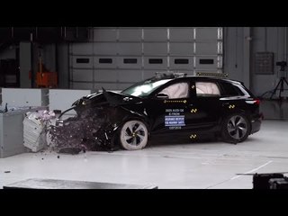 2025 Audi Q6 e-tron crasht sich zum Top Safety Pick+ | IIHS Crashtest