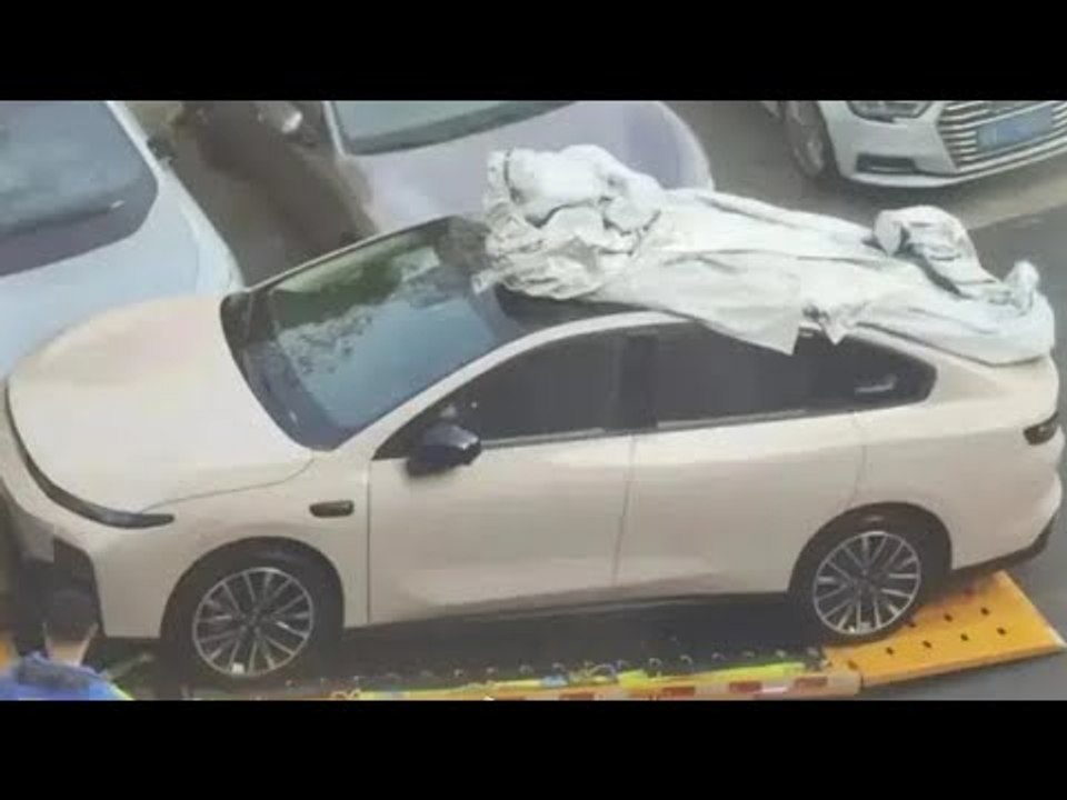 2026 leapmotor b01 enthüllt: neuer e-sedan mit bis zu 218 ps und lidar