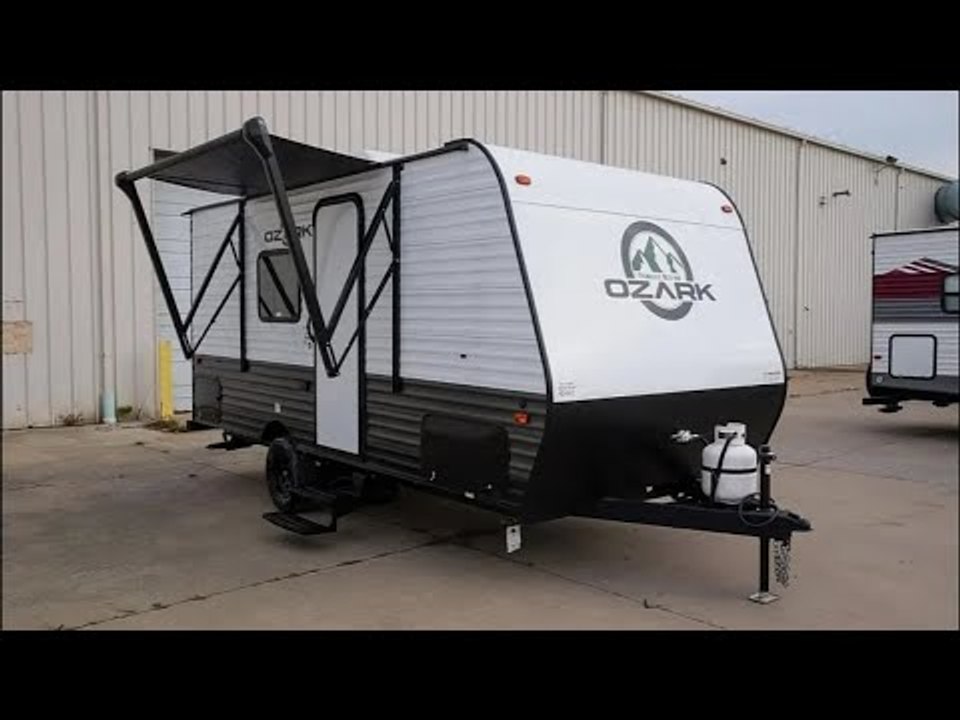 Ozark 1620BHLE & 1610RBLE von Forest River: Kompakter Camper für kleines Geld!