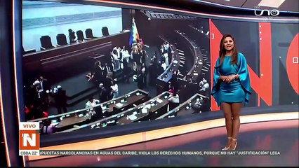 ÚLTIMA SESIÓN DE LEGISLADORES, APROVECHAN PARA SACARSE LA ÚLTIMA FOTO