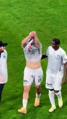 Serdar Dursun sakatlandı! Hava topu mücadelesinde kafasından yaralandı