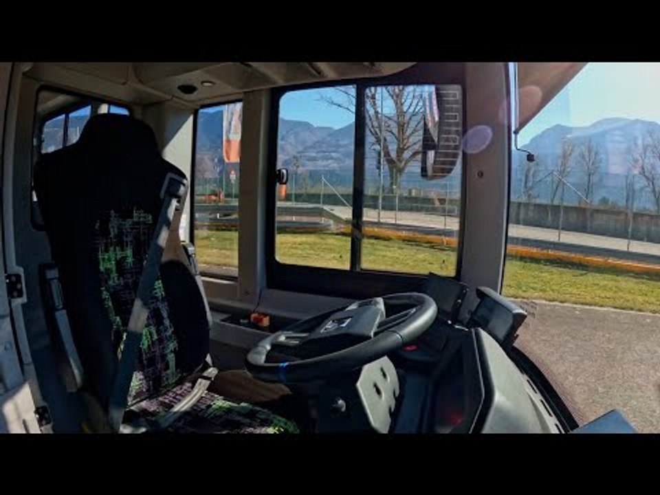 Vollautonomer ADASTEC Elektrobus in Deutschland unterwegs – Premiere