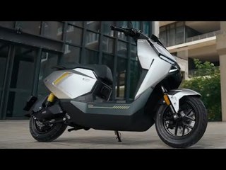 2025 NIU FX Pro: Elektro-Roller mit Boost und Motorrad-Feeling
