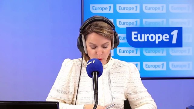EXTRAIT - «Je fais de la dorure à la feuille d’or» : pour la Toussaint, Europe 1 vous fait découvrir le métier de nettoyeur de tombes