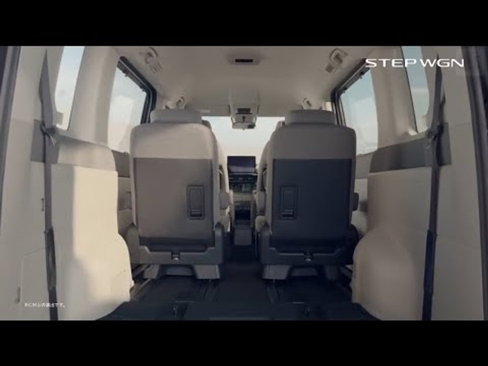 Honda step wgn: geniales kofferraum-feature in aktion!