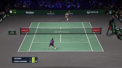 Rolex Paris Masters - Vacherot chute face à Aliassime