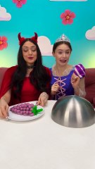 🍴 Eating like a demon or an angel… which side are you? Drop a ❤️!