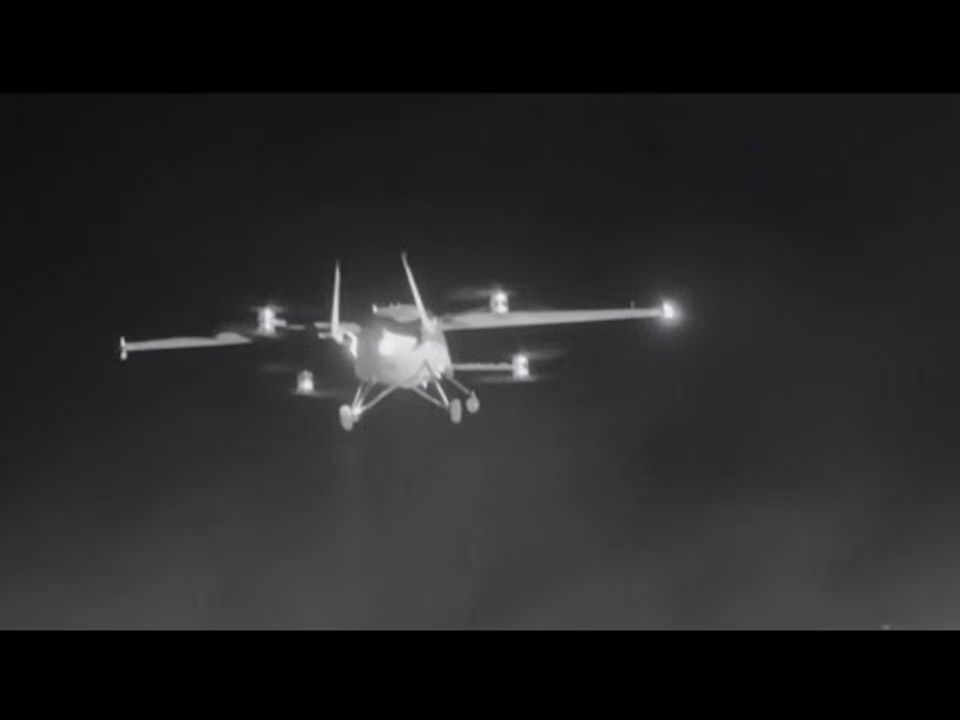 Fliegender Transporter: AIR zeigt autonomes eVTOL für Fracht bei Nachtflug