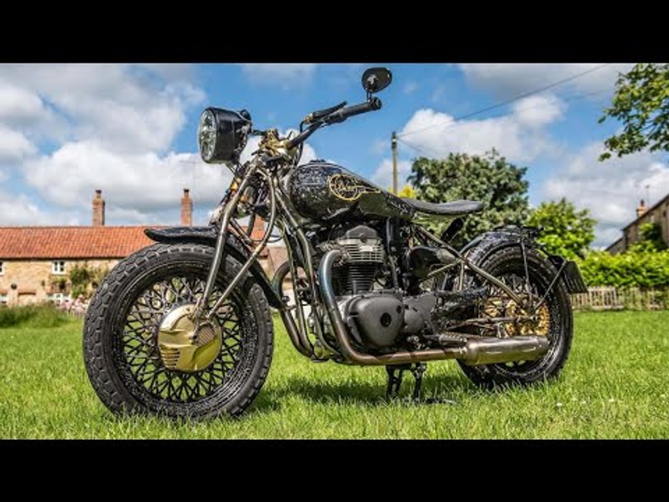Praga ZS 800 Limited Edition | Retro-Bike mit Hightech & 50 PS