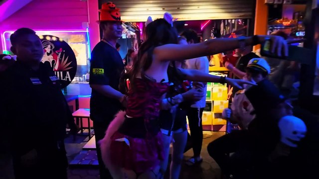 Halloween en Thaïlande 🎃La Meilleure Soirée | Fête Inoubliable à Chiang Mai & Réactions d’Expats
