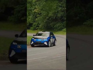 Alpine A290 Rallye enthüllt: Elektro-Power fürs Gelände! #AlpineA290 #Rallyeauto #Elektroauto