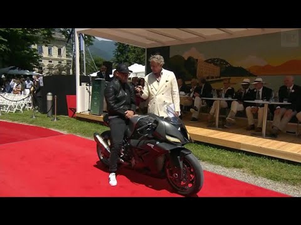 BMW Concept RR zum Concorso d’Eleganza Villa d’Este enthüllt | das Bike Live zu sehen