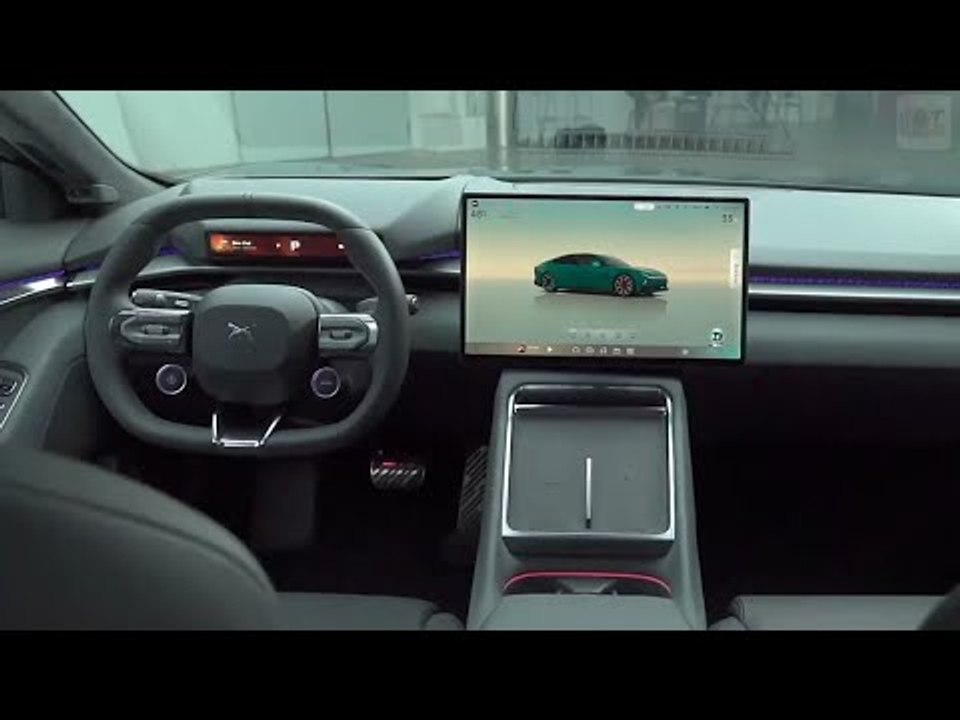 2026 Xpeng P7 – Hightech-Interieur mit 87 Zoll Head-up-Display im Check