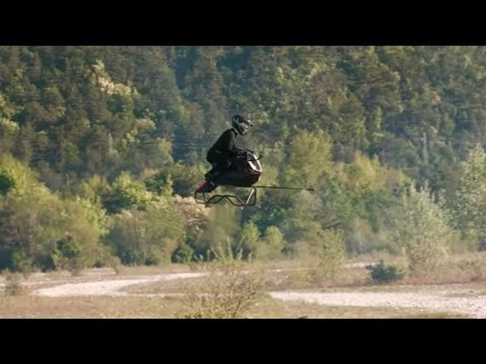 Jetbike fliegt wirklich! Volonaut Airbike im Testflug mit Soundcheck