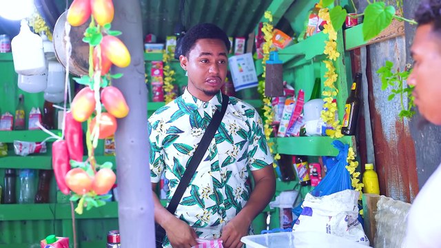 Su madre Se enferma y ella le da comida todos los dias LOS SOCIOS SOY