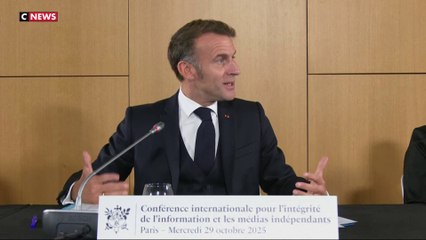 Forum de la paix : Emmanuel Macron déclare la guerre aux réseaux sociaux