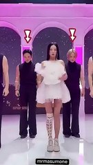 blackpink hot reaction to BTS  #bts#straykids#blackpink#shorts#liskook#jungkook#felix#jalebibaby#fyp - EMK SHORT OFFICIAL (360p, h264, youtube) (4)