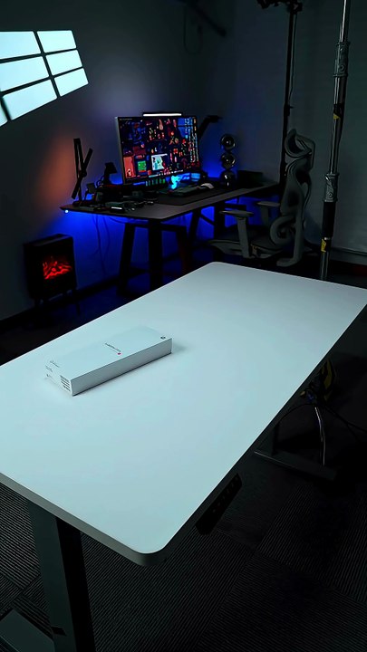 Unboxed, mi's MONSTER – Xiaomi iPhone 17 Pro 😯