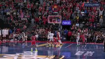 Jones Jr rocks the rim with three huge slams