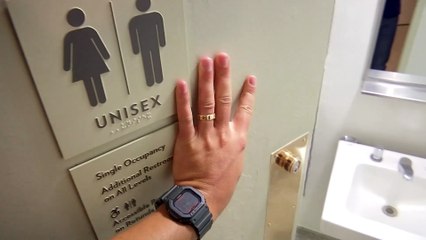 Les toilettes en or de retour aux enchères, mise à prix 10 millions de dollars